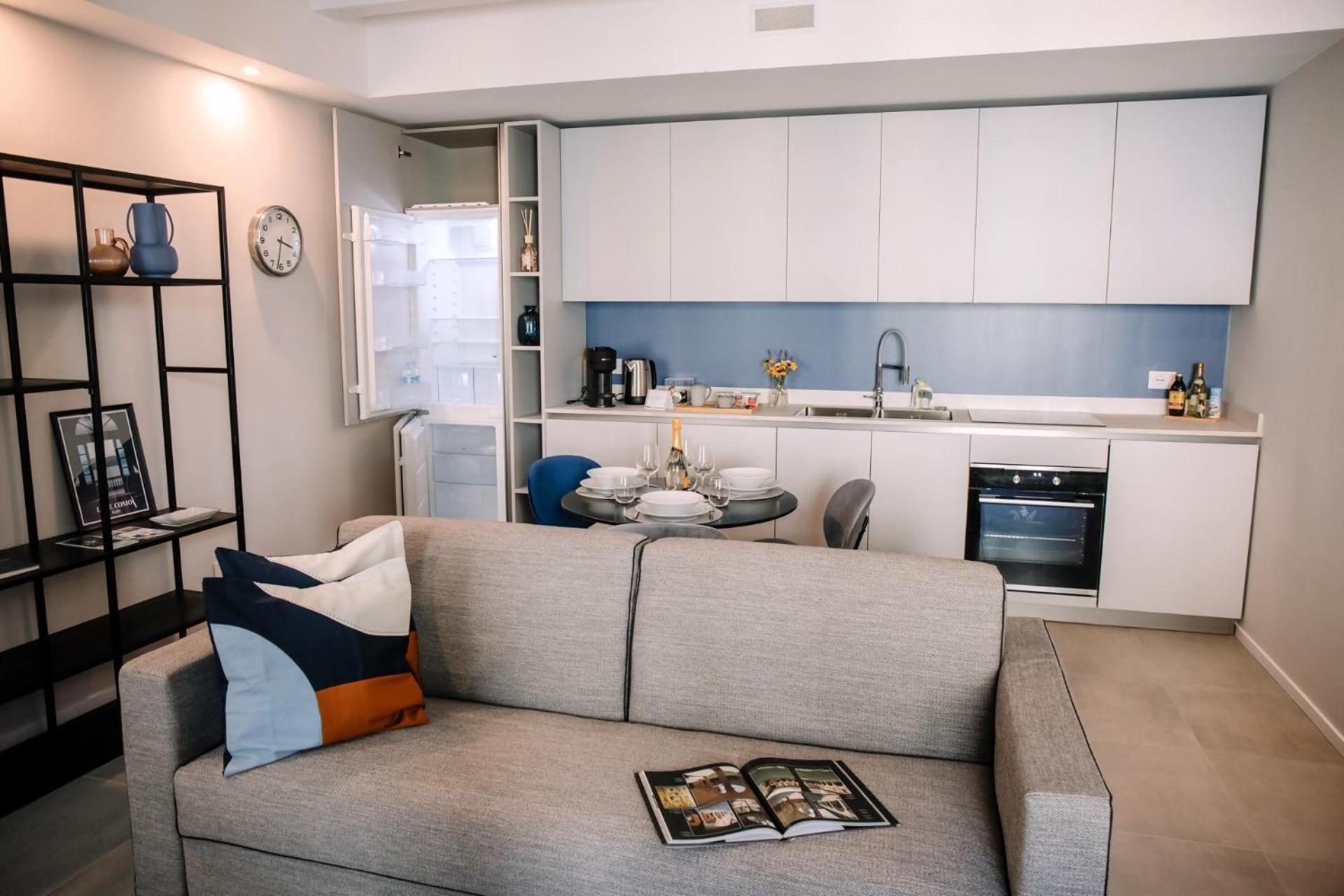 Elegant Beige Apartment - 5 Minutes From The Lake Como Zewnętrze zdjęcie