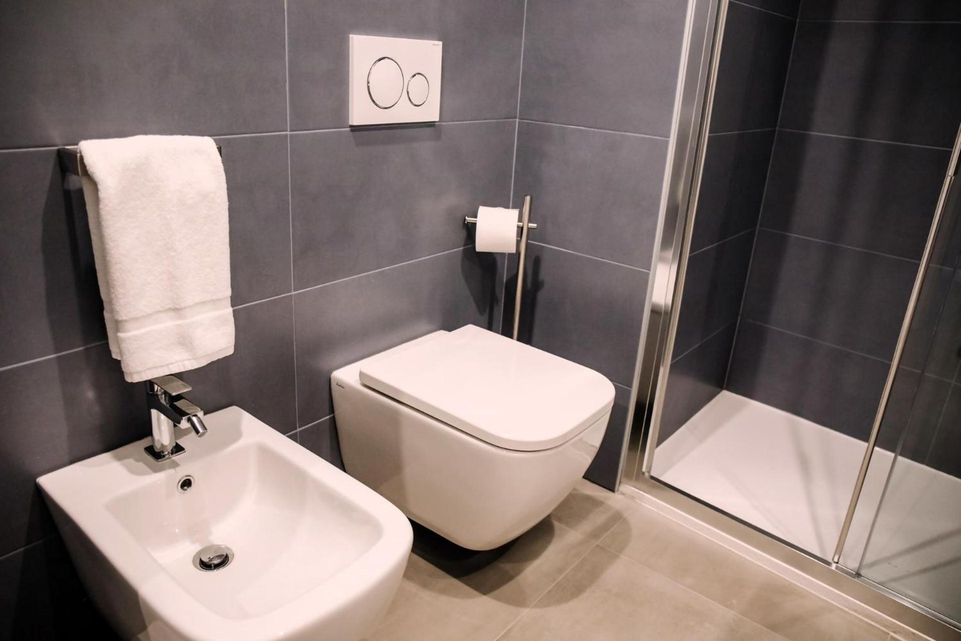Elegant Beige Apartment - 5 Minutes From The Lake Como Zewnętrze zdjęcie